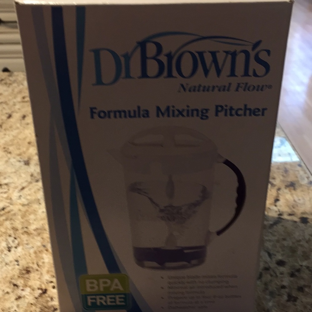 Dr. Browns formula mixing pitcher